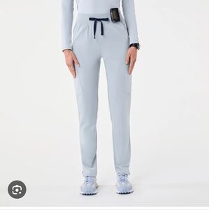 Figs Women's Skinny Scrub Pants - Light Blue